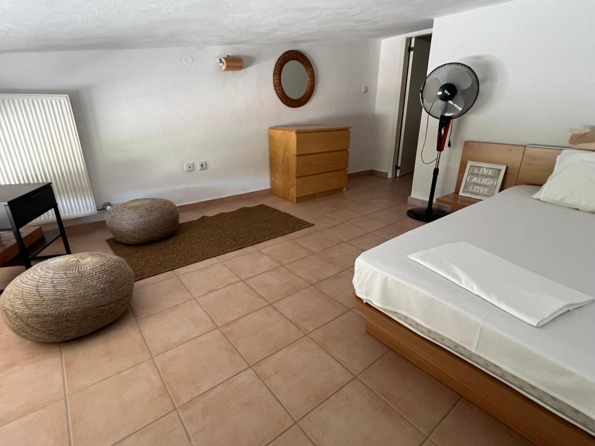 טורוני Two-Storey Beachfront Maisonette מראה חיצוני תמונה